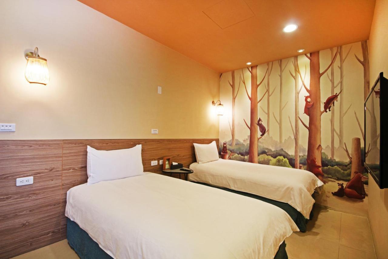 Fun Trip - Little Castle & Oscar B&B Taitung Exterior photo