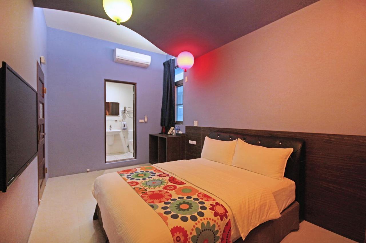 Fun Trip - Little Castle & Oscar B&B Taitung Exterior photo